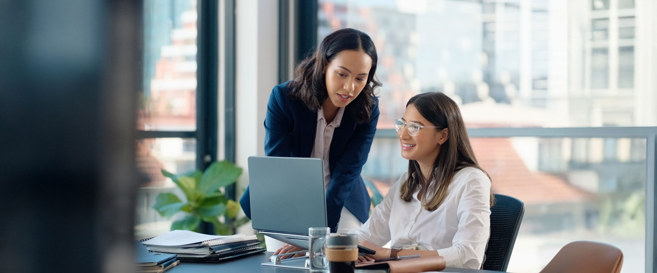 GB24_Finanzen_3840x1600px